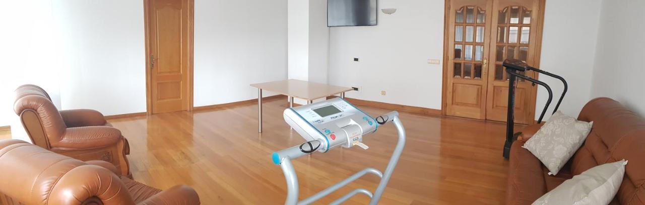 Apartamentos Shalom リバデオ エクステリア 写真