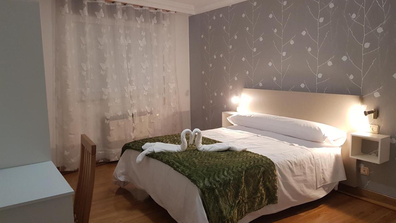 Apartamentos Shalom リバデオ エクステリア 写真